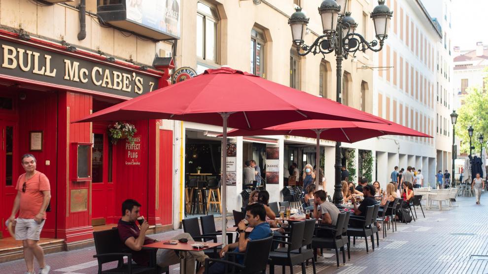 Calle Cádiz: una nueva zona de bares que se abre paso en Zaragoza