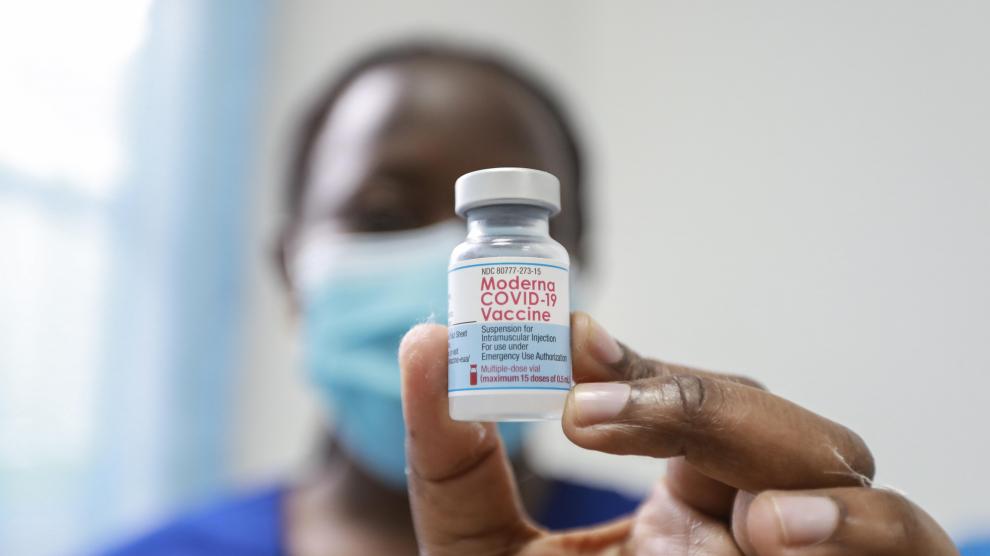 Kenya starts administering the Moderna vaccines from United States