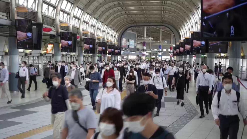 Japón levanta la emergencia sanitaria tras 6 meses pero mantiene las medidas
