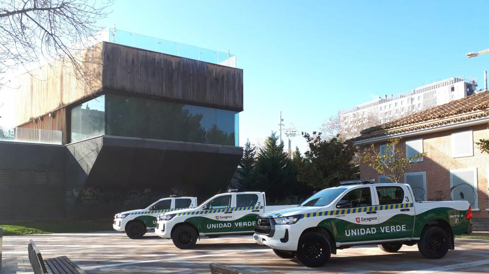 Los tres nuevos vehículos de la Unidad Verde de Zaragoza