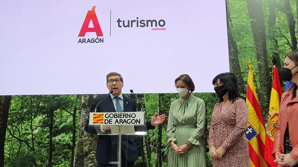 Intervención del vicepresidente Aliaga este jueves en Fitur, en presencia de la ministra Reyes Maroto.