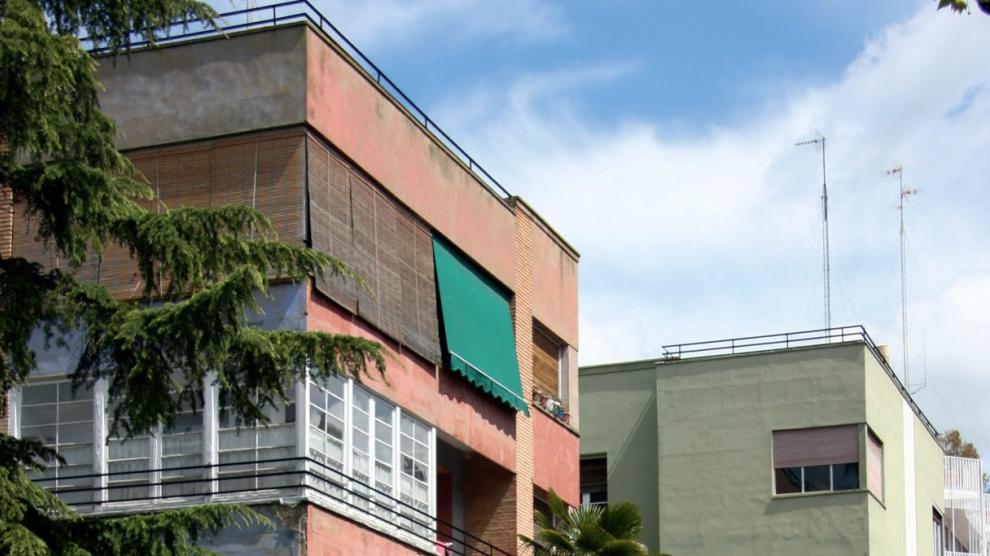 El Colegio de Arquitectos inaugura una exposición sobre arquitectura racionalista en Aragón