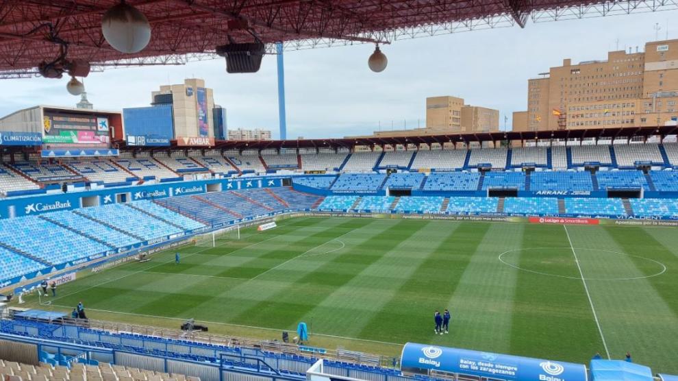 La Romareda, hora y media antes del partido de este sábado entre el Real Zaragoza y Las Palmas.