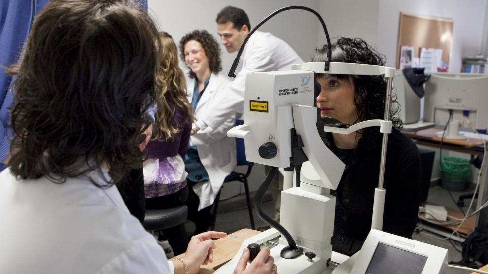 Trabajo en el Grupo de Investigación e Innovación Miguel Servet Oftalmología.