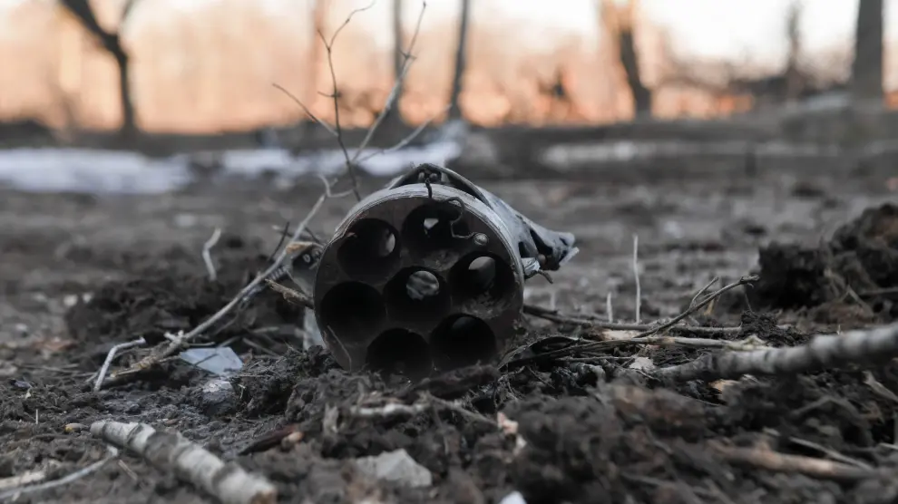 Restos de un misil en Lisne, cerca de Kharkiv, Ucrania UKRAINE RUSSIA CONFLICT