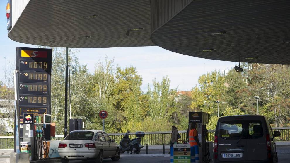 Gasolinera de paseo de la Mina de Zaragoza