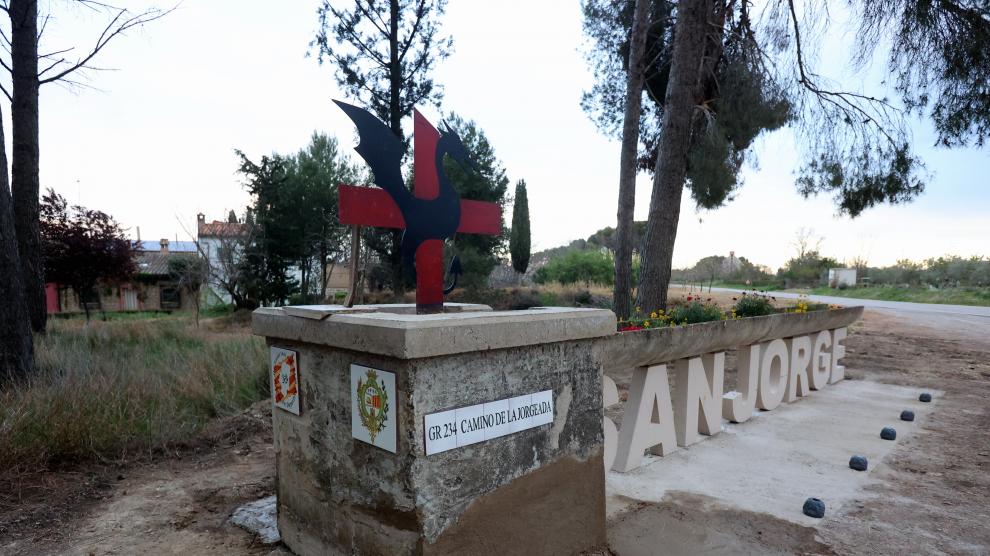 El nuevo monolito de San Jorge.