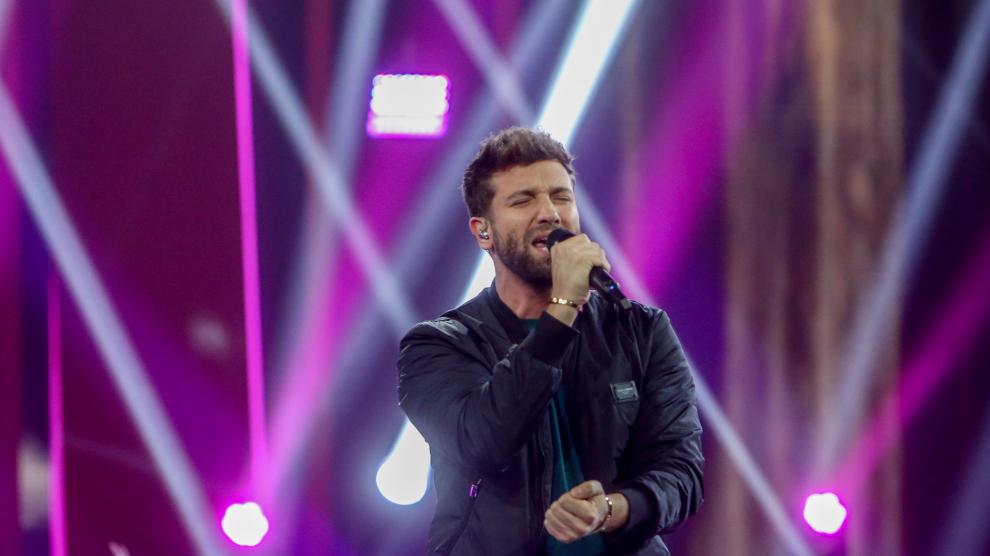 Pablo Alborán, en un reciente concierto a favor de Ucrania.