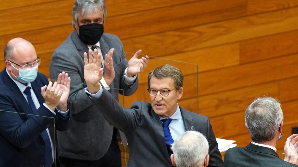 El presidente de la Xunta de Galicia, Feijoó, se despide del parlamento
