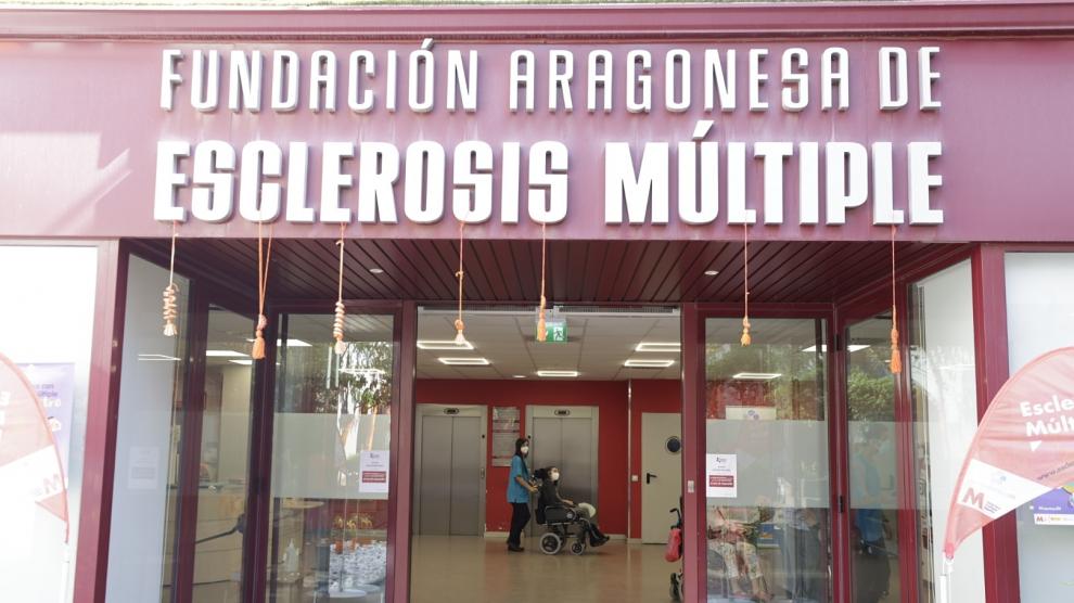 Visita a la sede de la Fundación Aragonesa de Esclerosis Múltiple