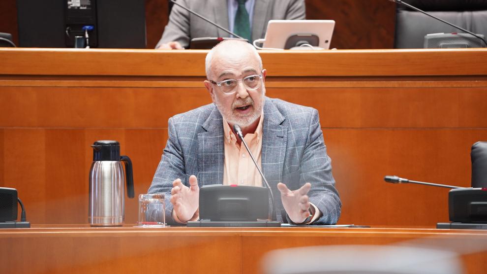 El director general de Función Pública y Calidad de los Servicios del Gobierno de Aragón, Esteban del Ruste.