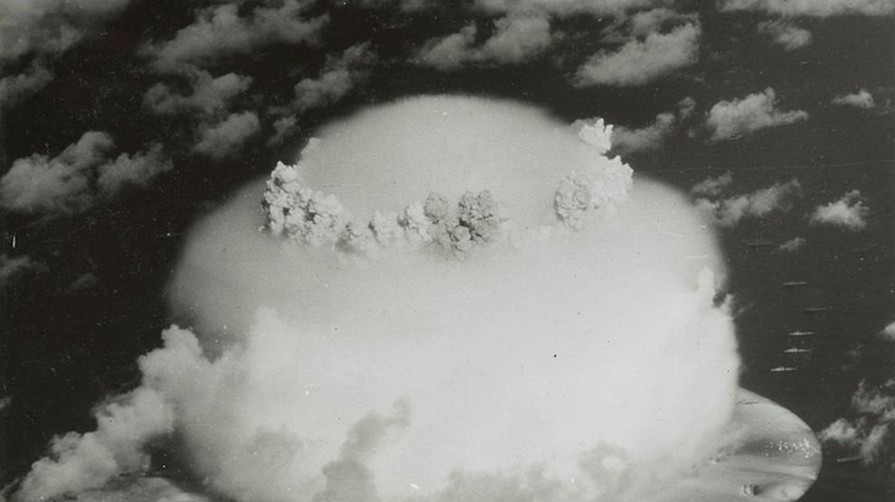 Explosión de una bomba nuclear de prueba en 1946.