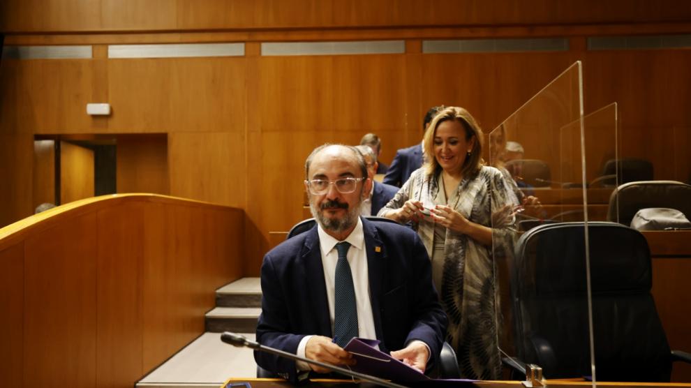 Javier Lambán en el pleno de las Cortes este viernes