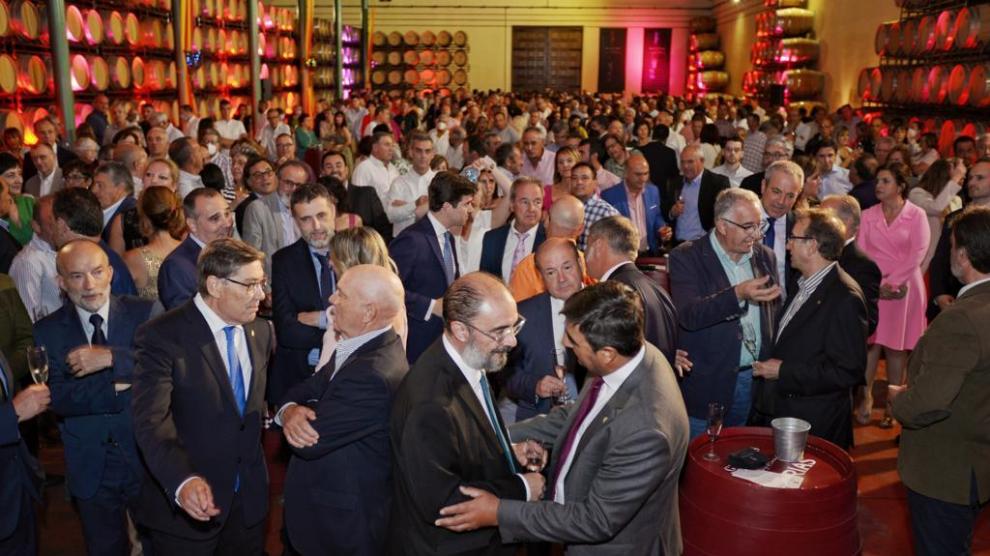 La sala de barricas fue el escenario de la gala, el acto central de la celebración del 25 aniversario