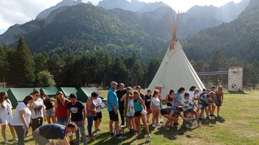 Uno de los campamentos para familias de Emboscadas.