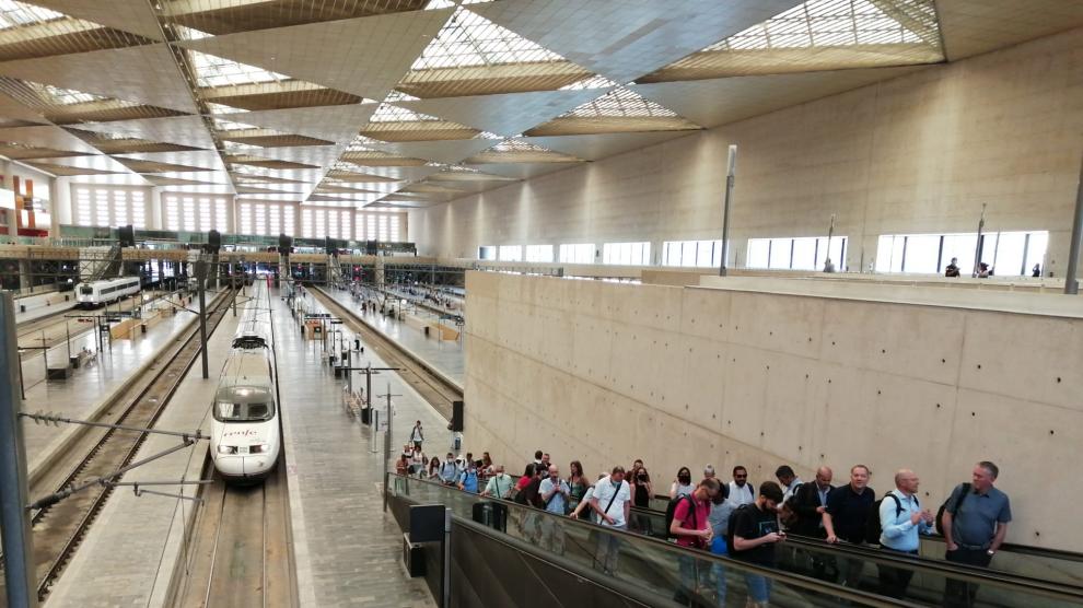 Retrasos en el AVE en la Estación de Delicias.