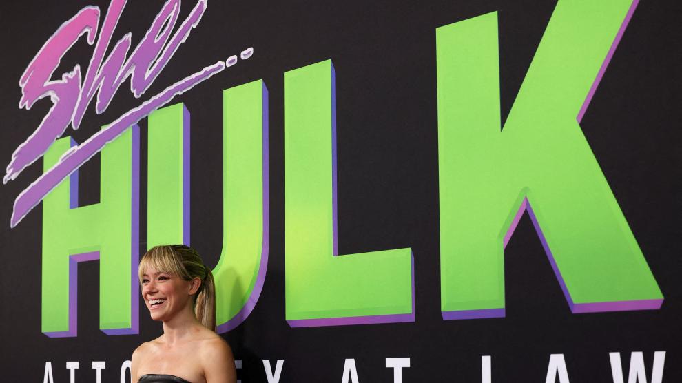 Tatiana Maslany protagoniza la nueva serie de Marvel, 'She Hulk'.
