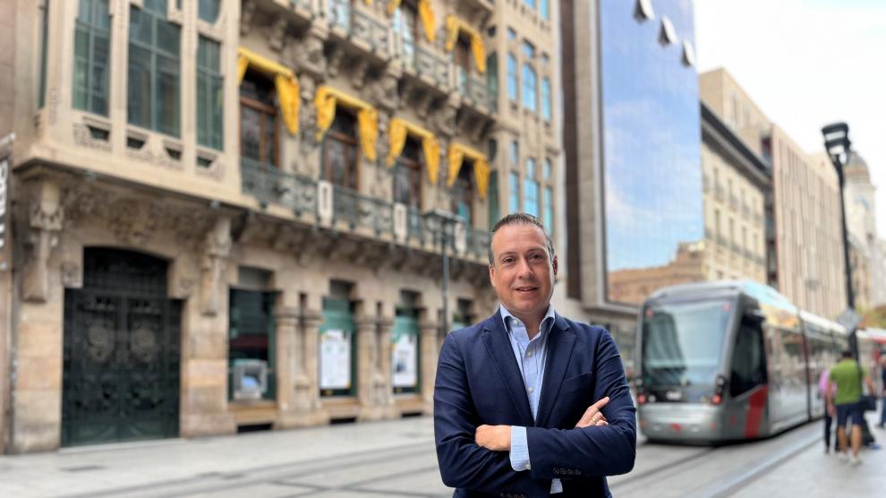 Óscar Pérez, director de la red comercial de Caja Rural de Aragón.