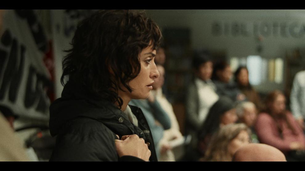 La actriz Penélope Cruz, en un momento de 'En los márgenes', de Juan Diego Botto.
