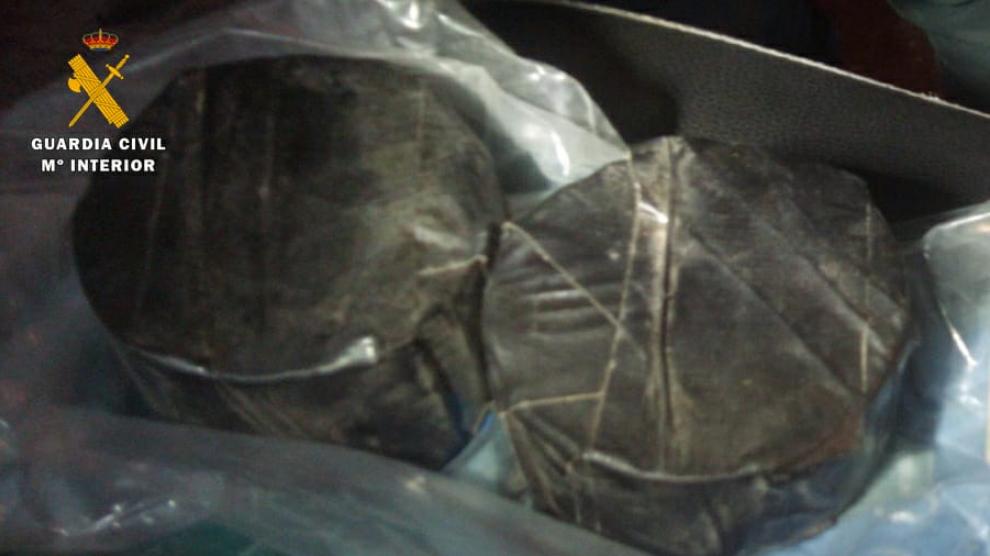Detenidas dos personas que transportaban 400 gramos de heroína en Garrapinillos.
