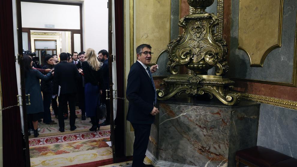 Patxi López a su llegada al Congreso este jueves