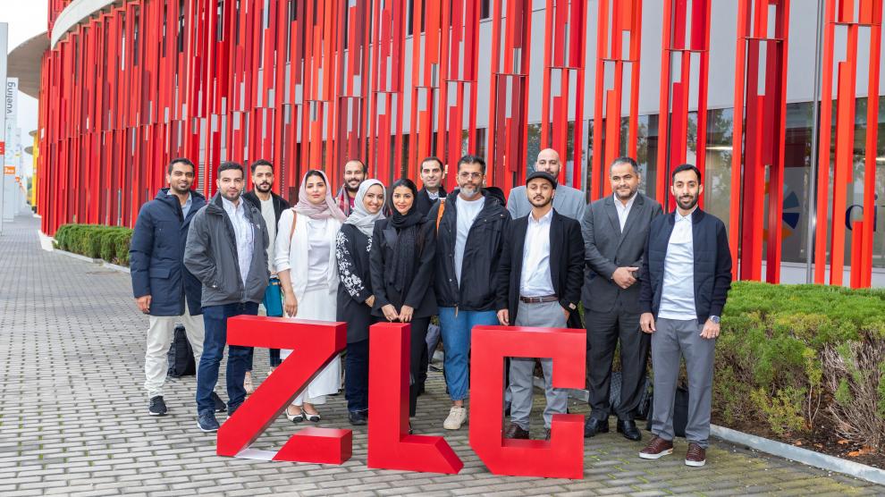 El grupo de Saudi Logistics Academy, durante su visita al centro.