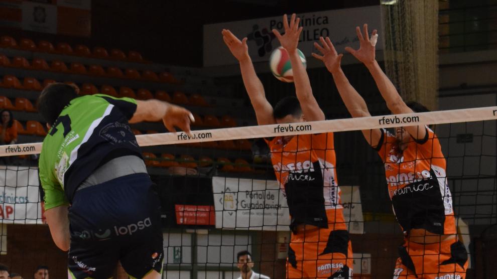 Foto del partido Pamesa Teruel Voleibol-Textil Santanderina, de la Superliga