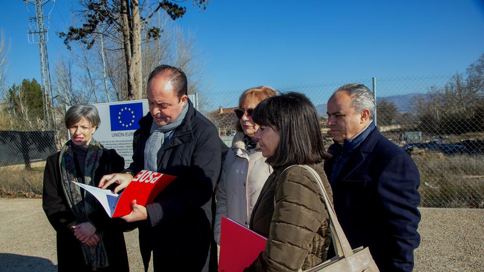 PSOE de Calatayud frente a la harinera de la Meced