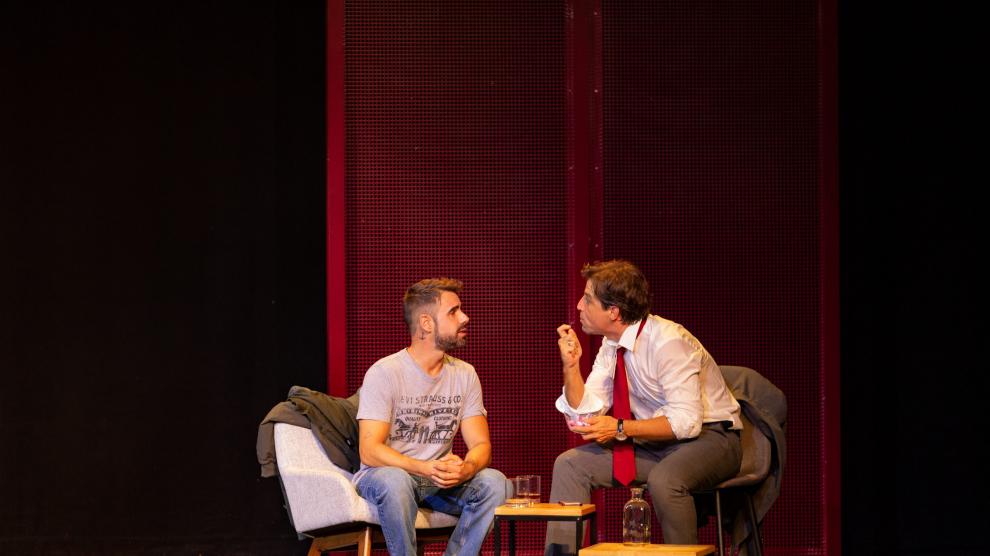 David Carrillo y Leo Rivera ponen mañana escena El crédito en el Teatro Victoria.