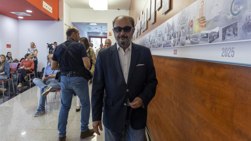 Foto de la reunión de la Comisión Ejecutiva Regional del PSOE Aragón, presidida por Javier Lambán