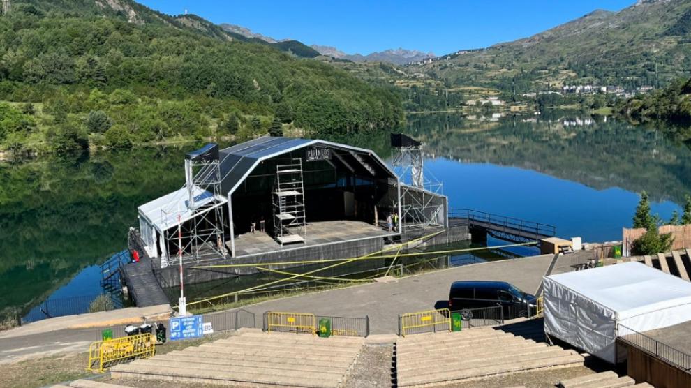 El escenario flotante de Lanuza volverá a llenarse de música en julio.