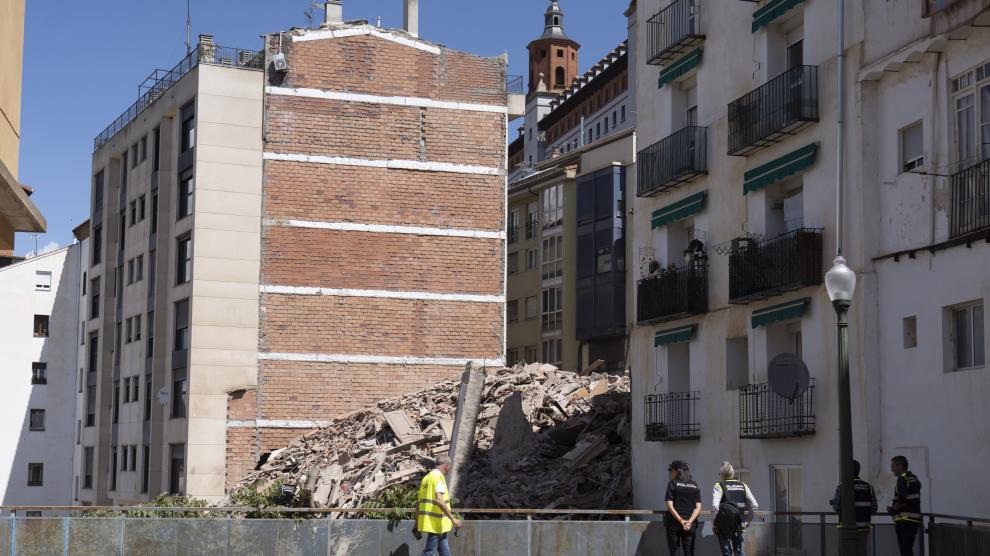 Se derrumba un edificio de 5 plantas en Teruel tras ser evacuadas 21  viviendas