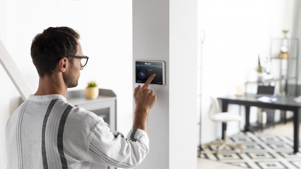 Luces inteligentes, Alexa o cerraduras con 'bluetooth': 'gadgets' que te  harán la vida más fácil en casa