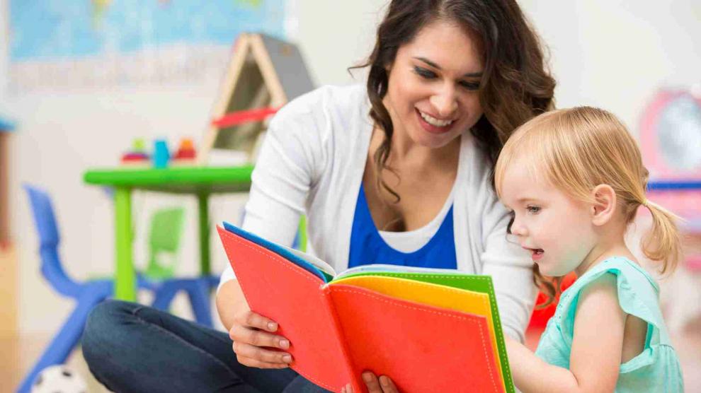 Los maestros de Infantil acompañan a los más pequeños en sus primeros años.