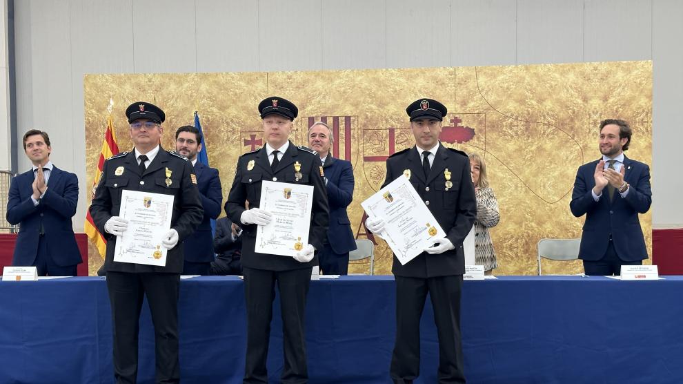 Medallas Militar y Guardia Civil - Area Policial