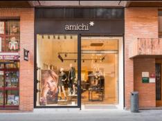 Una imagen de la tienda de la firma de moda Amichi en el Coso Alto de Huesca.