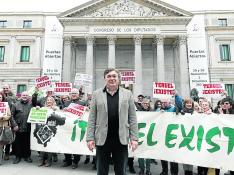 Guitarte, tras acreditarse como diputado en el Congreso, recibe el apoyo de Teruel Existe.