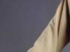 Ewan Mcgregor como Obi wan Kenobi.