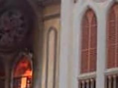 Un incendio destruye la catedral Santa Isabel de Malabo, la mayor iglesia católica de Guinea Ecuatorial.