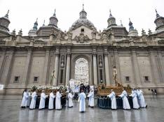 Procesión del Encuentro Glorioso en el Domingo de Resurrección en la plaza del Pilar de Zaragoza. Semana Santa. gsc