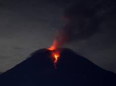 Mount Semeru volcano  (43958856)