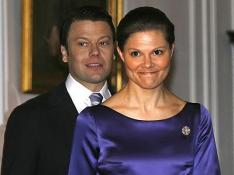 Victoria de Suecia se casará con Daniel Westling en 2010
