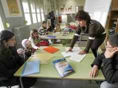 Tres colegios ofrecen clases gratuitas de lengua y cultura rumanas con profesores nativos
