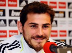 Casillas: "Ser el capitán es un reto personal bonito"