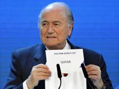Blatter quiere un Mundial en invierno