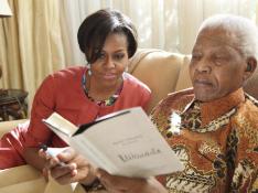 Michelle Obama visita a Nelson Mandela
