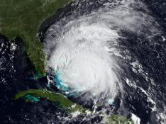 Costa atlántica de EEUU se prepara para llegada de  la "furia" de huracán 'Irene'