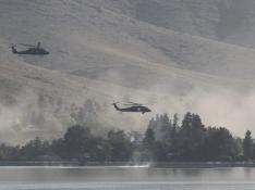Los helicópteros de la OTAN sobre vuelan la zona del atentado.