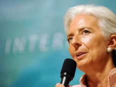 Lagarde califica de "muy, muy valientes" las medidas económicas de España