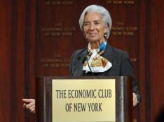 Lagarde: "La economía mundial no está en una posición tan peligrosa como hace seis meses"